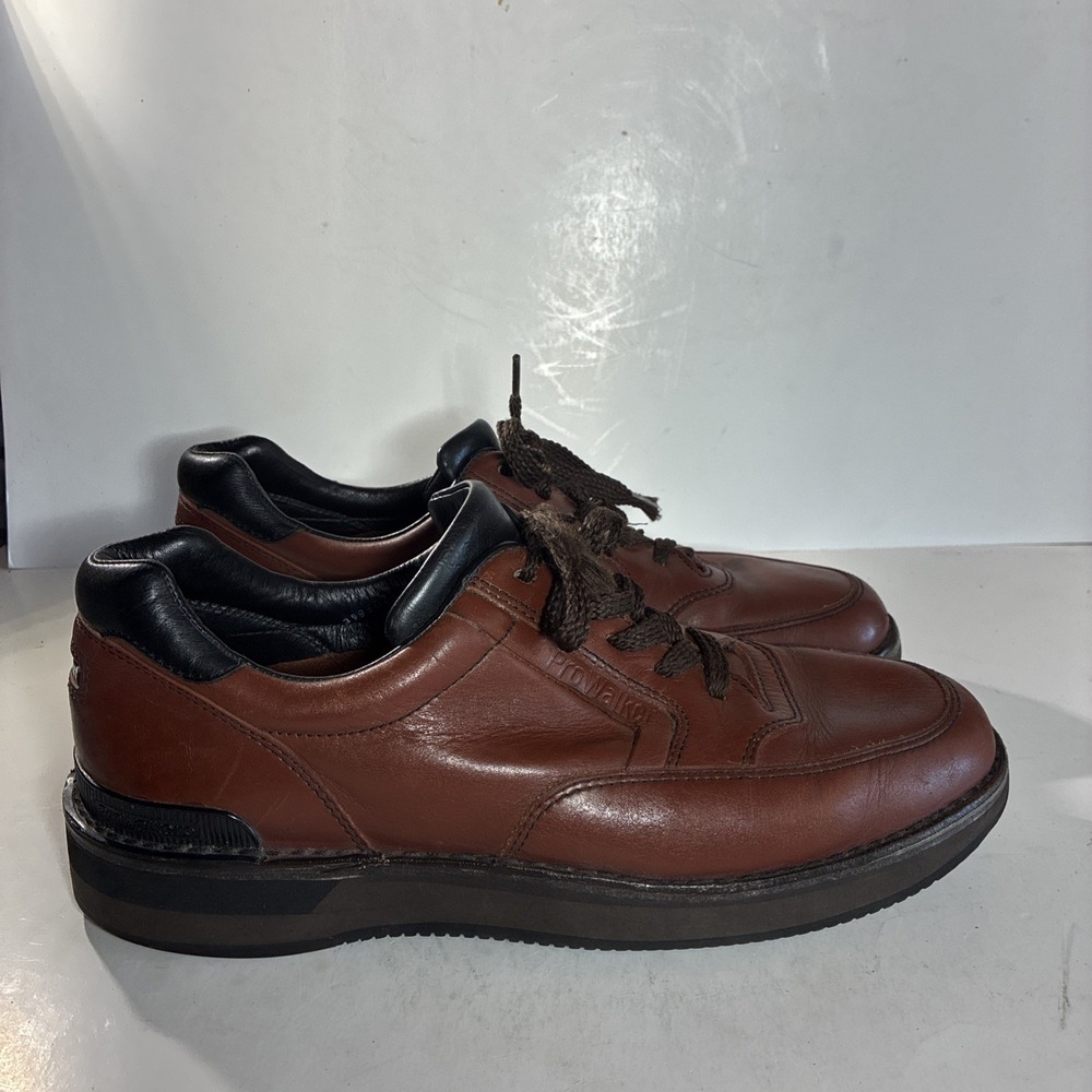 Rockport ProWalker Brown  leather Shoes mens 11M Vibram Soles